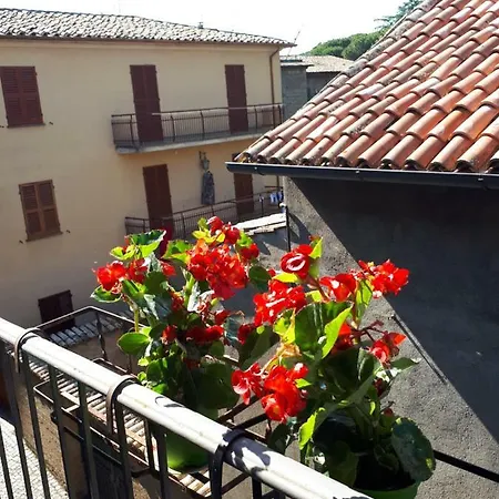 House Apartment *
